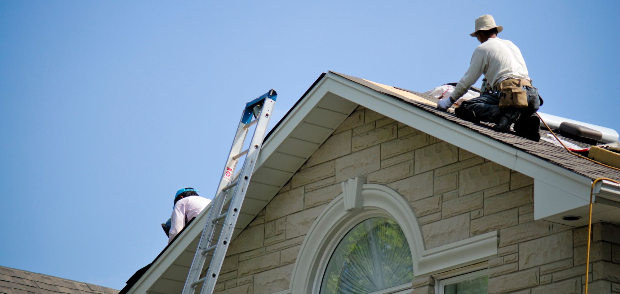 Roof Repair Vs Replacement Guide 2023: Making Informed Roofing Decisions